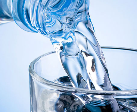 霈雨露純凈水品牌宣傳網站|一網天行-網站建設小程序APP系統(tǒng)軟件開發(fā)公司